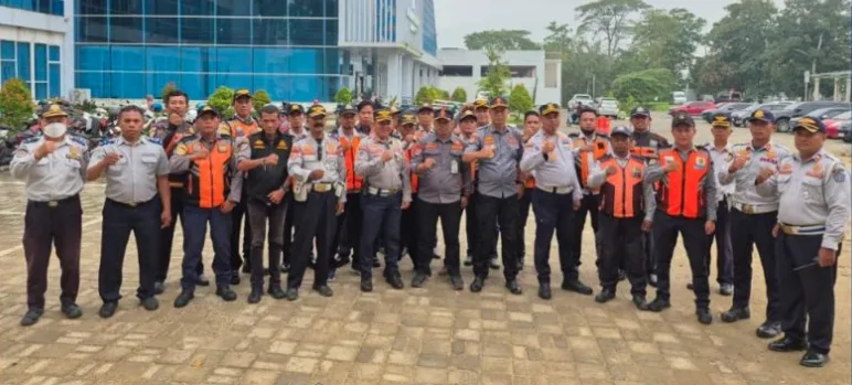 Dishub dan Satpol PP Kota Kendari Tertibkan Parkir dan Pedagang di TPI dan Pasar Sentral Jelang Ramadan